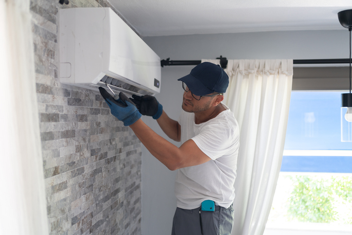 Seasonal AC Repair Tips to Keep Your System Running Smoothly